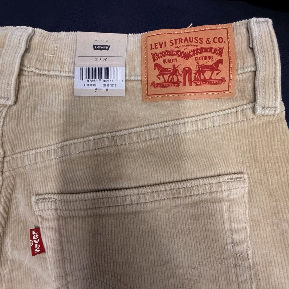 Levi’s Women’s Ribcage Corduroy Pants Super Rise NWT 31x31 - Picture 9 of 9